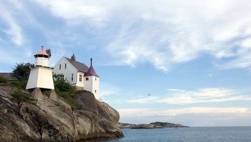 Ryvingen lighthouse in Grimstad.