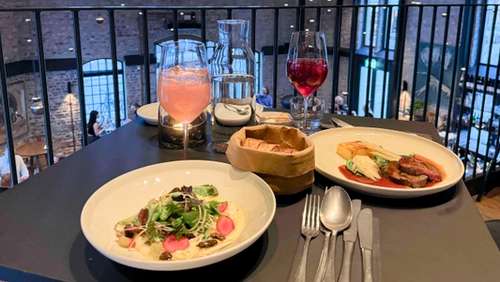 Utsikt over restauranten Smag og Behag i Kristiansand.