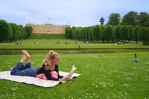 Avslapning i Fredriksborg park